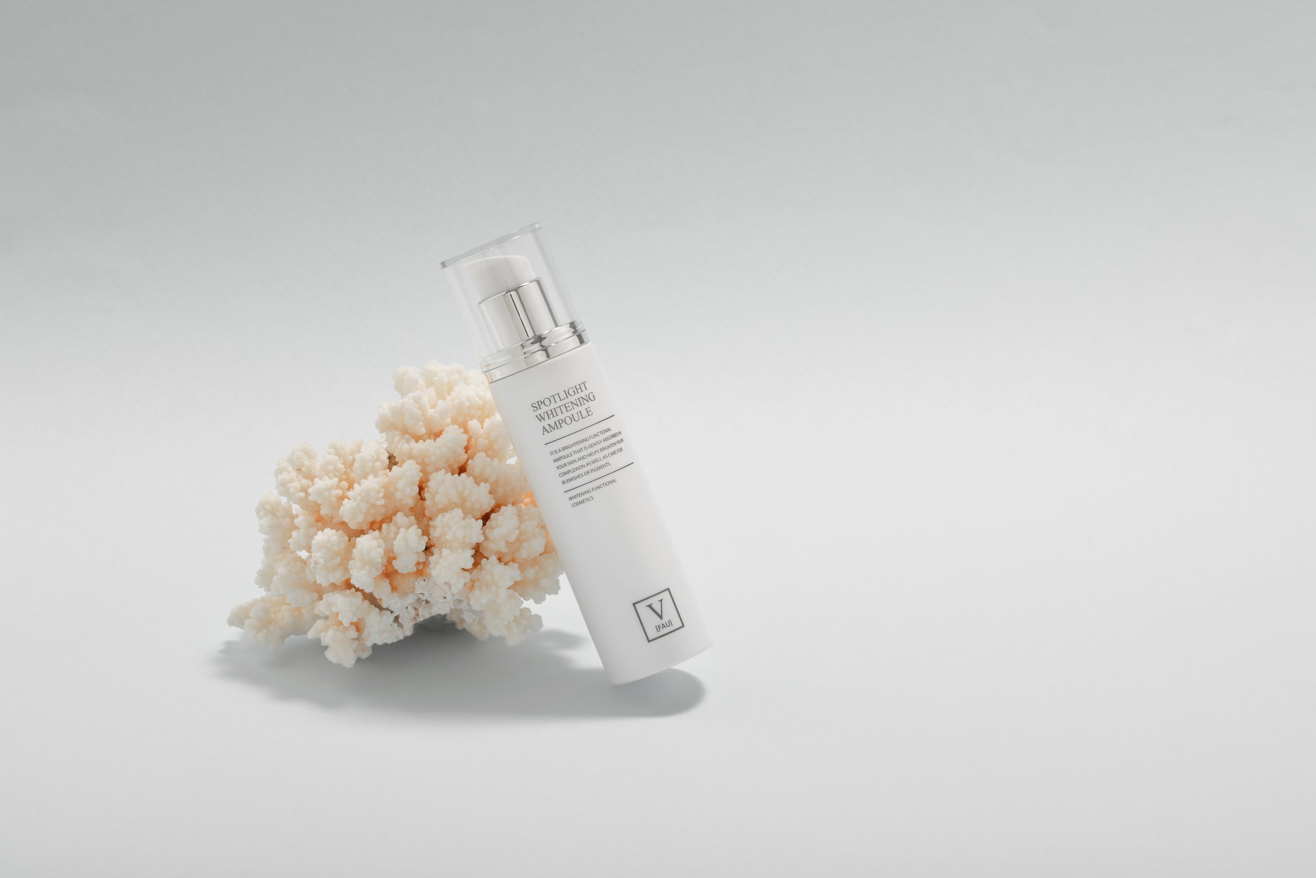 FAU SPOTLIGHT WHITENING AMPOULE - 